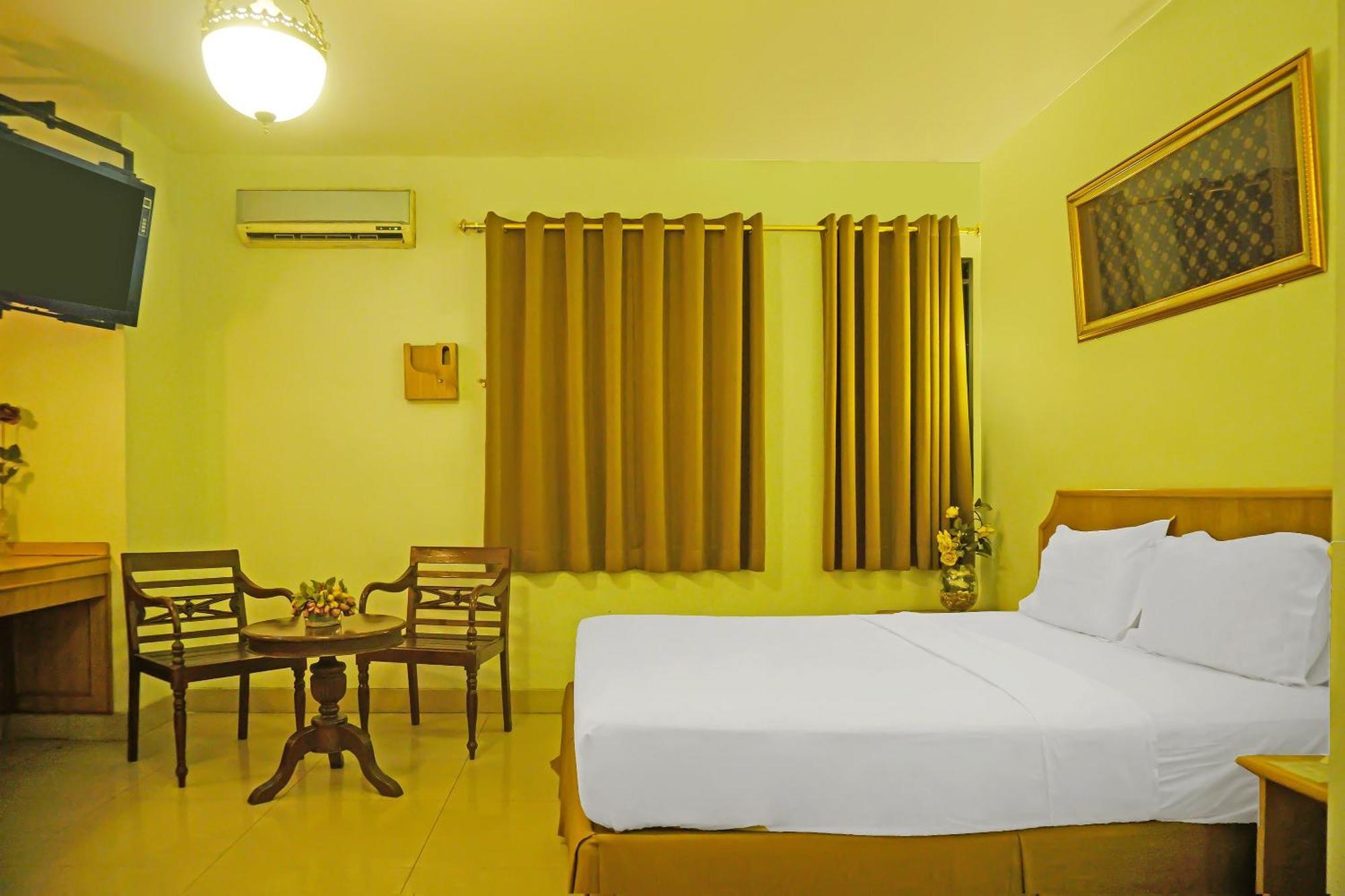Super Oyo Collection O 92690 Hotel Limas Palimbão Exterior foto