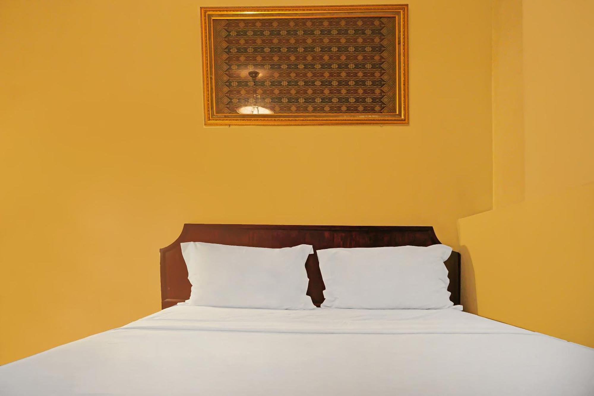 Super Oyo Collection O 92690 Hotel Limas Palimbão Exterior foto